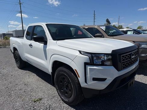 Used 2022 Nissan Frontier S w/ Technology Package RWD image 1