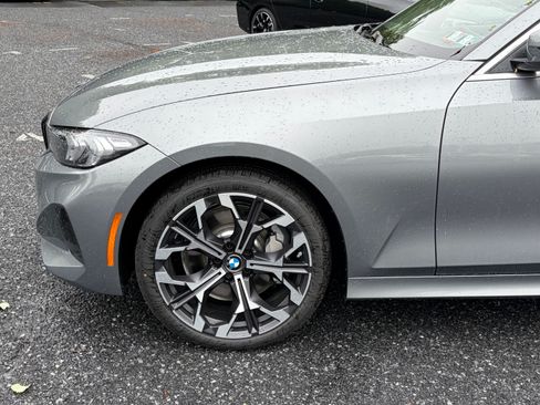Used 2026 BMW 330i xDrive Sedan w/ Premium Package AWD/4WD image 4