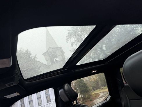 Used 2017 Ford F150 Lariat image 15