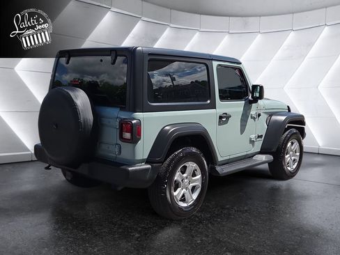 Used 2023 Jeep Wrangler Sport AWD/4WD image 4