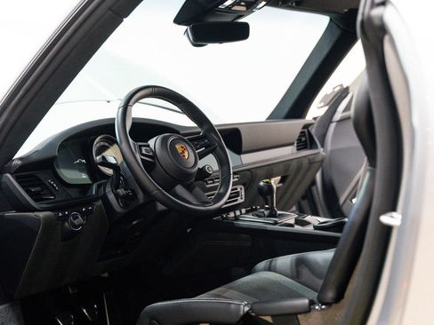 Used 2022 Porsche 911 GT3 RWD image 7