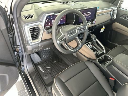 New 2026 GMC Canyon Denali w/ LPO, Denali Black Edition AWD/4WD image 12