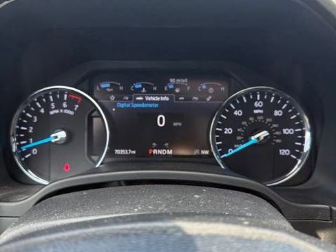 Used 2020 Ford Expedition XLT w/ Equipment Group 202A AWD/4WD image 5