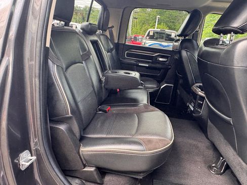 Used 2019 RAM 3500 Laramie AWD/4WD image 40