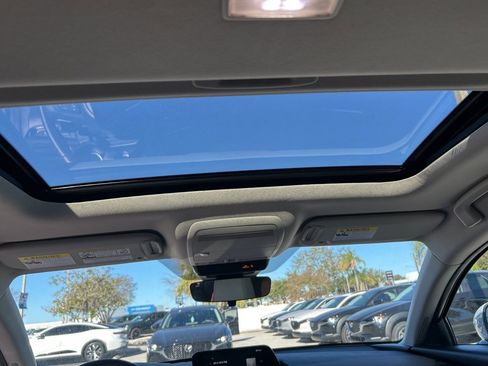 Used 2025 MAZDA CX-30 AWD 2.5 S w/ Preferred Package image 14