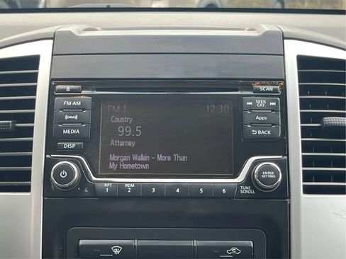 Used 2015 Nissan Frontier Desert Runner RWD image 12