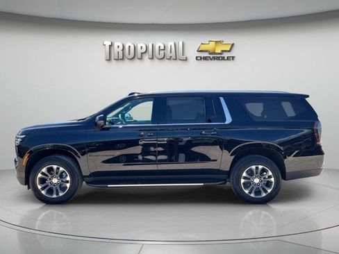 New 2026 Chevrolet Suburban LT w/ Comfort Package RWD image 2