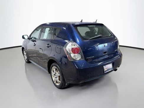 Used 2009 Pontiac Vibe w/ Preferred Package FWD image 8