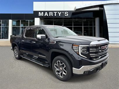 New 2026 GMC Sierra 1500 SLT w/ SLT Premium Package