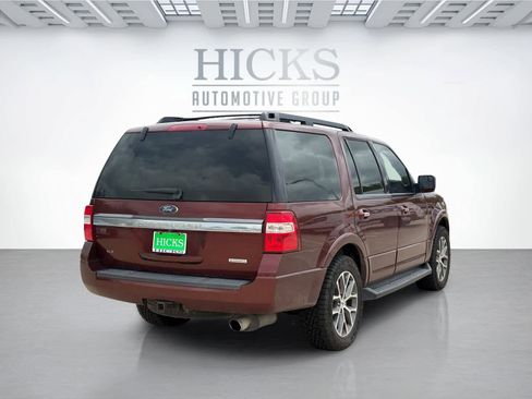 Used 2017 Ford Expedition XLT w/ Equipment Group 202A RWD image 5