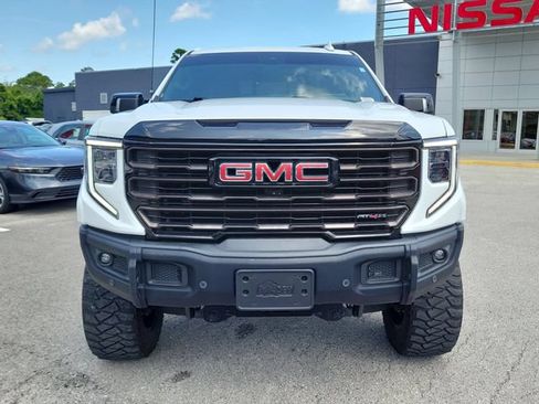 Used 2024 GMC Sierra 1500 AT4X AWD/4WD image 6