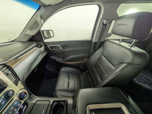 Used 2018 GMC Yukon Denali w/ Denali Ultimate Package image 31
