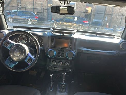 Used 2017 Jeep Wrangler Unlimited Sport w/ Quick Order Package 24S image 24