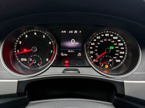 Used 2019 Volkswagen Atlas SE image 24