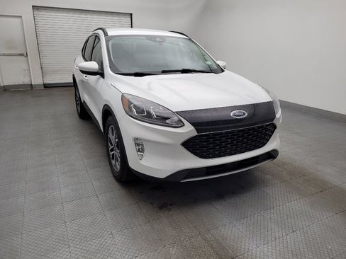 Used 2020 Ford Escape SEL image 14