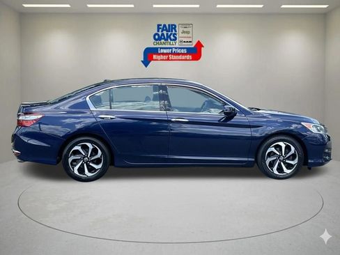 Used 2017 Honda Accord EX-L image 4