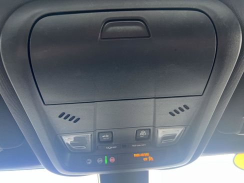 Certified 2023 Chevrolet Equinox RS w/ RS Leather Package image 34