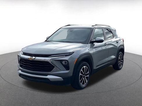 Used 2025 Chevrolet TrailBlazer LT image 7