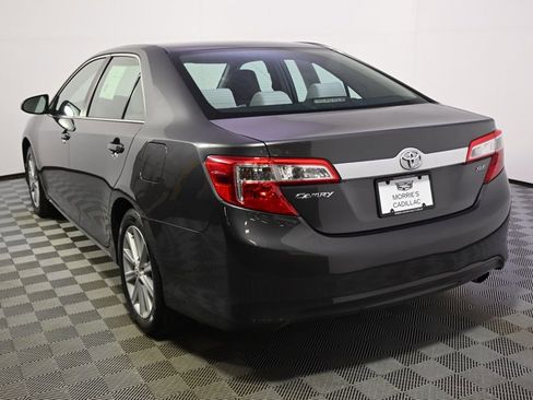 Used 2012 Toyota Camry XLE FWD image 4