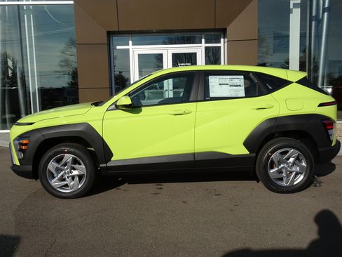 New 2026 Hyundai Kona SE AWD/4WD image 2