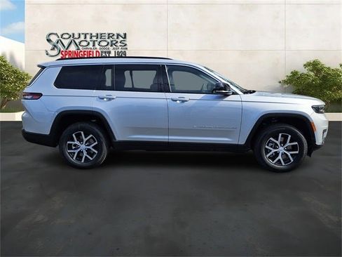 New 2025 Jeep Grand Cherokee L Limited w/ Trailer Tow Package image 6