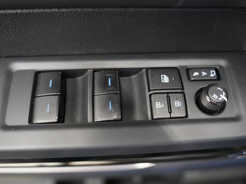 Used 2022 Toyota Tundra Limited AWD/4WD image 29
