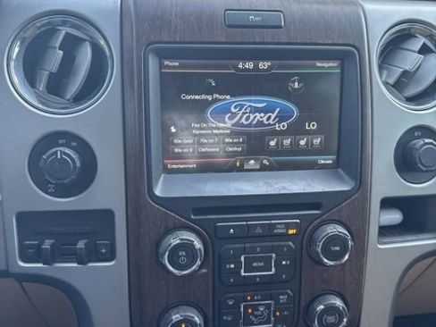 Used 2014 Ford F150 Lariat w/ Equipment Group 502A Luxury image 10