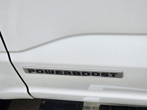 Certified 2024 Ford F150 Lariat w/ FX4 Off-Road Package image 8