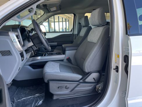 New 2026 Ford F350 XLT w/ 360-Degree Camera Package AWD/4WD image 7