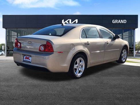 Used 2012 Chevrolet Malibu LS w/ LS Uplevel Package image 5