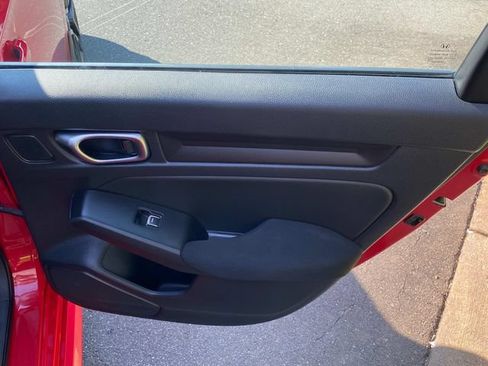 Used 2022 Honda Civic Sport image 32