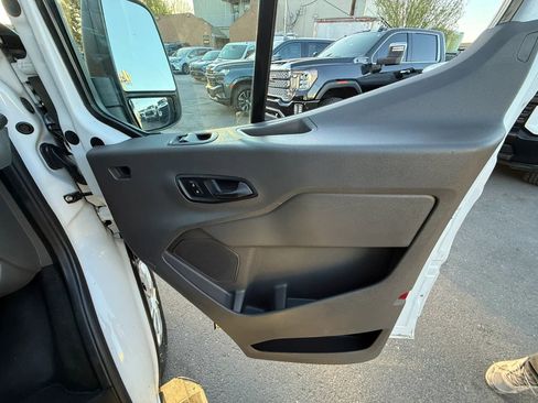 Used 2021 Ford Transit 250 Low Roof w/ Exterior Upgrade Package image 30