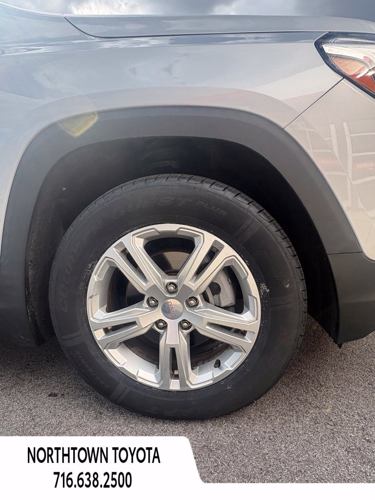 Used 2020 GMC Terrain SLE w/ Driver Convenience Package FWD image 8