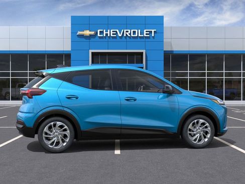 New 2027 Chevrolet Bolt LT image 5
