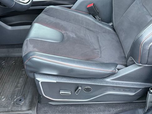 Used 2025 Ford F150 Raptor w/ Equipment Group 803A Raptor R image 36