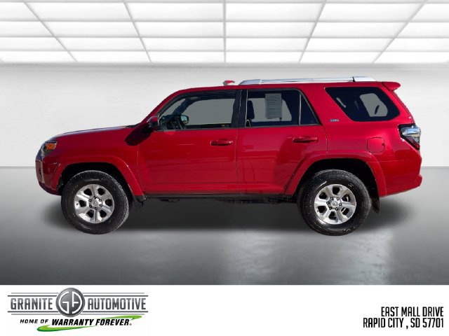 Used 2016 Toyota 4Runner SR5 AWD/4WD image 2