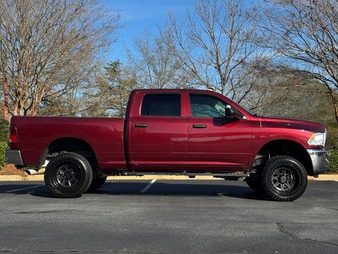 Used 2016 RAM 2500 Tradesman w/ Chrome Appearance Group image 3