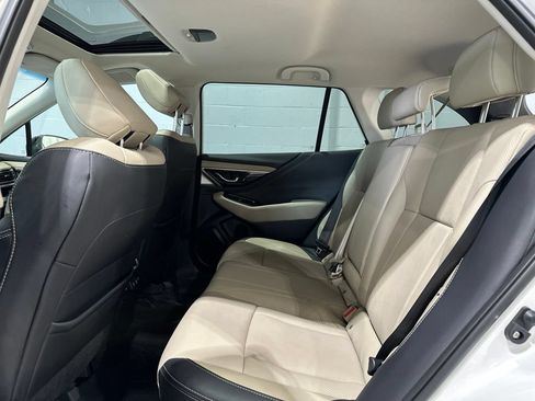Used 2022 Subaru Outback Limited AWD/4WD image 15