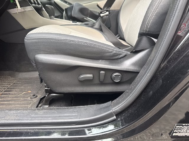 Used 2019 Subaru Forester Premium w/ All-Weather Package AWD/4WD image 10