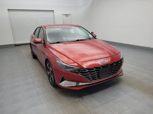 Used 2021 Hyundai Elantra Limited FWD image 13