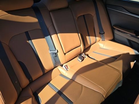 Used 2023 Kia K5 GT image 27