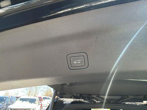 New 2026 GMC Yukon XL AT4 w/ AT4 Premium Plus Package image 14