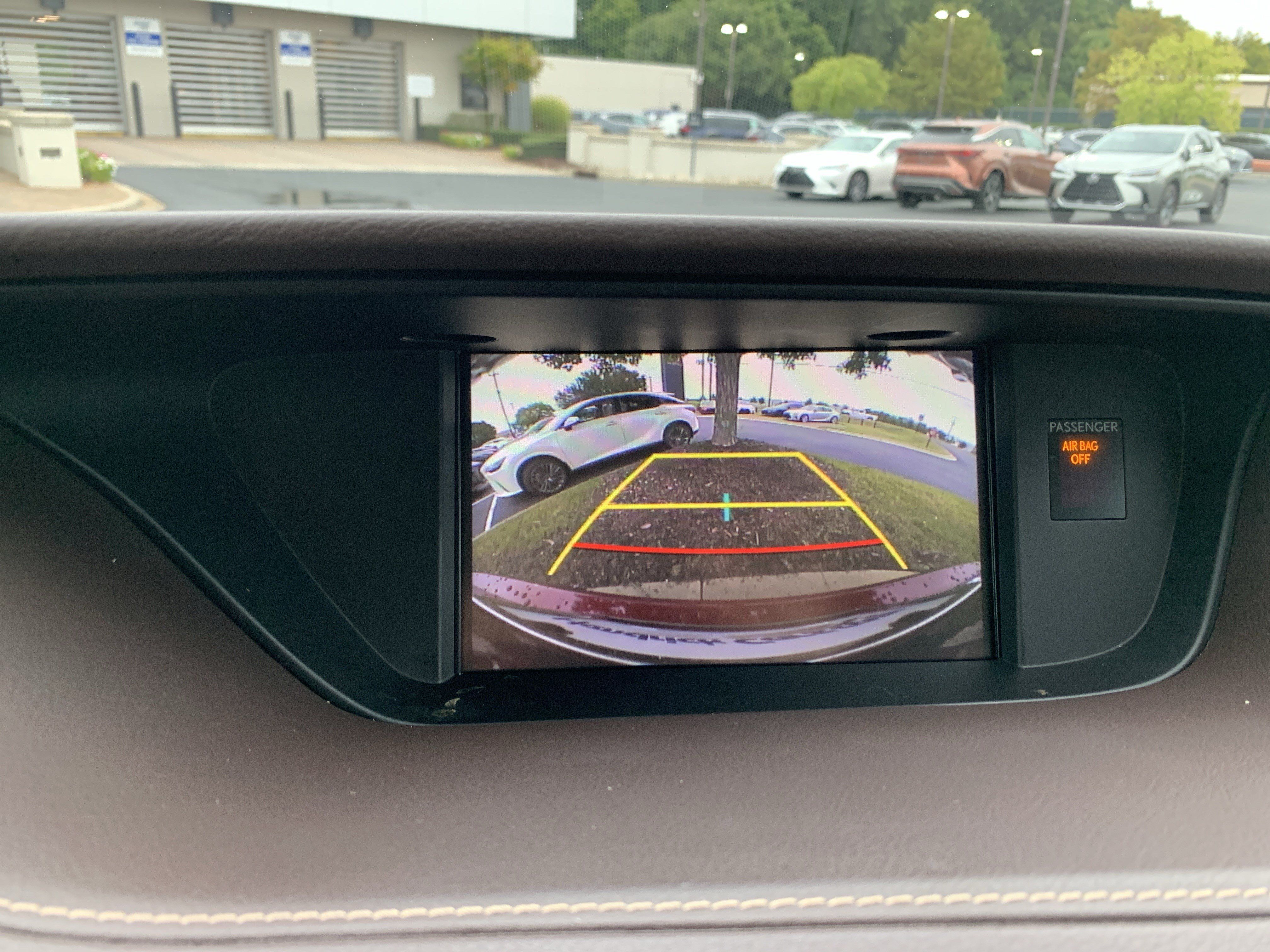 Used 2017 Lexus ES 350 w/ Luxury Package FWD image 25