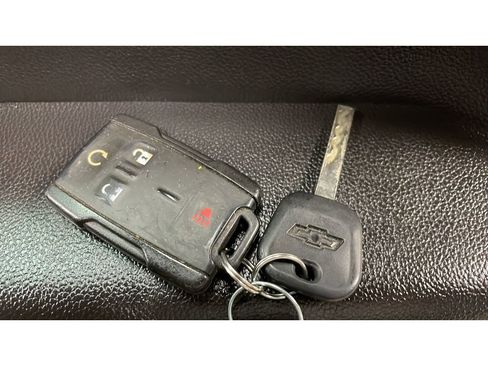 Used 2018 Chevrolet Silverado 1500 LT w/ All Star Edition image 19