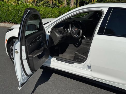 Used 2023 Cadillac CT5 Sport AWD/4WD image 8