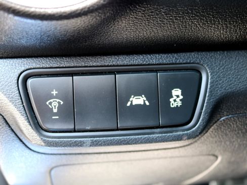 Used 2021 Kia Forte GT-Line image 18