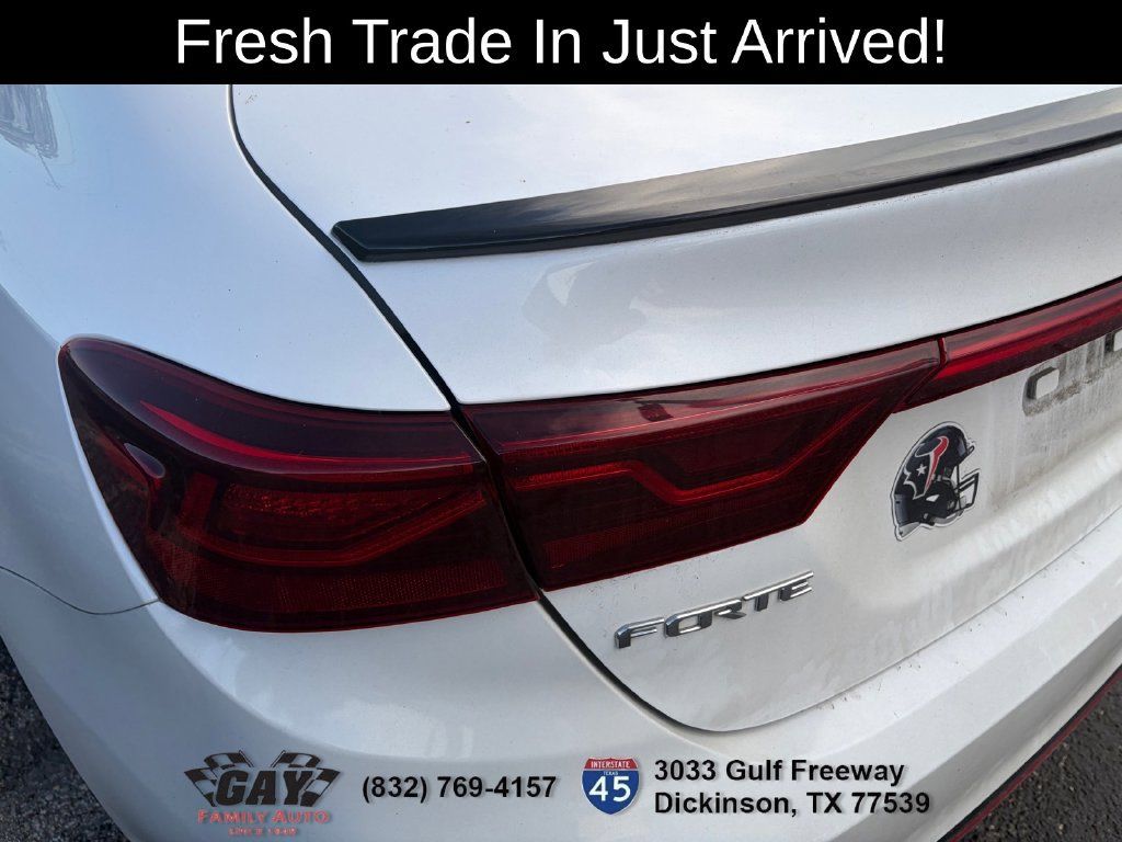 Used 2021 Kia Forte GT-Line FWD image 10