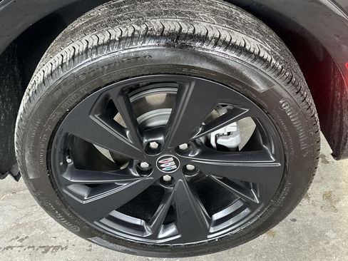 Used 2025 Buick Envision Sport Touring AWD/4WD image 11