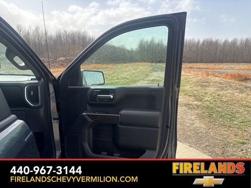 Certified 2019 Chevrolet Silverado 1500 LT w/ All-Star Edition image 25