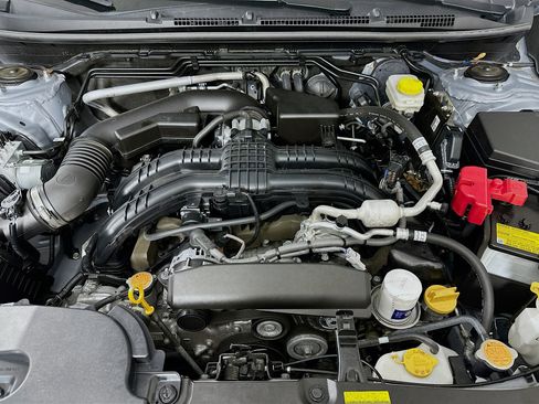 Used 2024 Subaru Crosstrek 2.0i Premium image 33